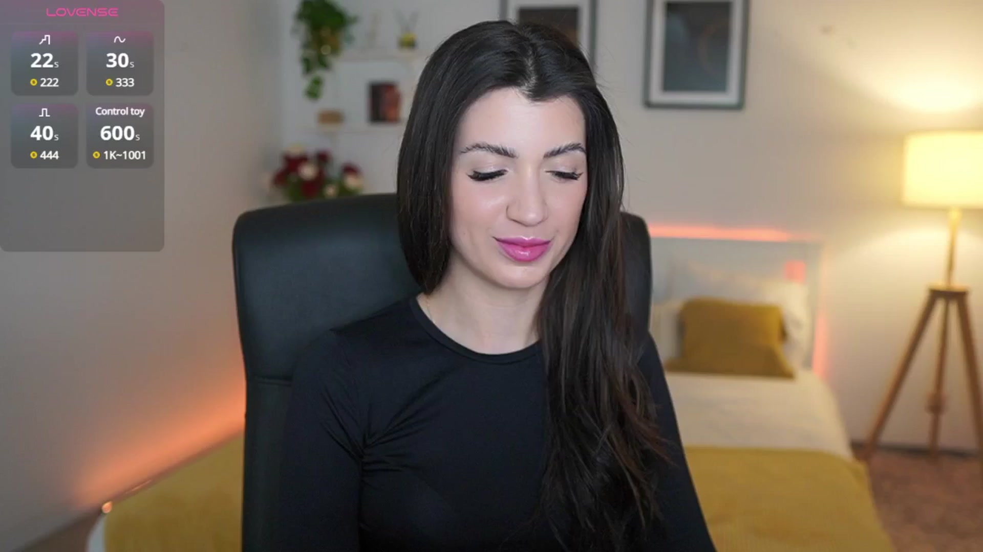 Gallery image thumbnail from Julia_Roca's myfreecams stream on, 04/12/2025, 18:43 image 13 of 20