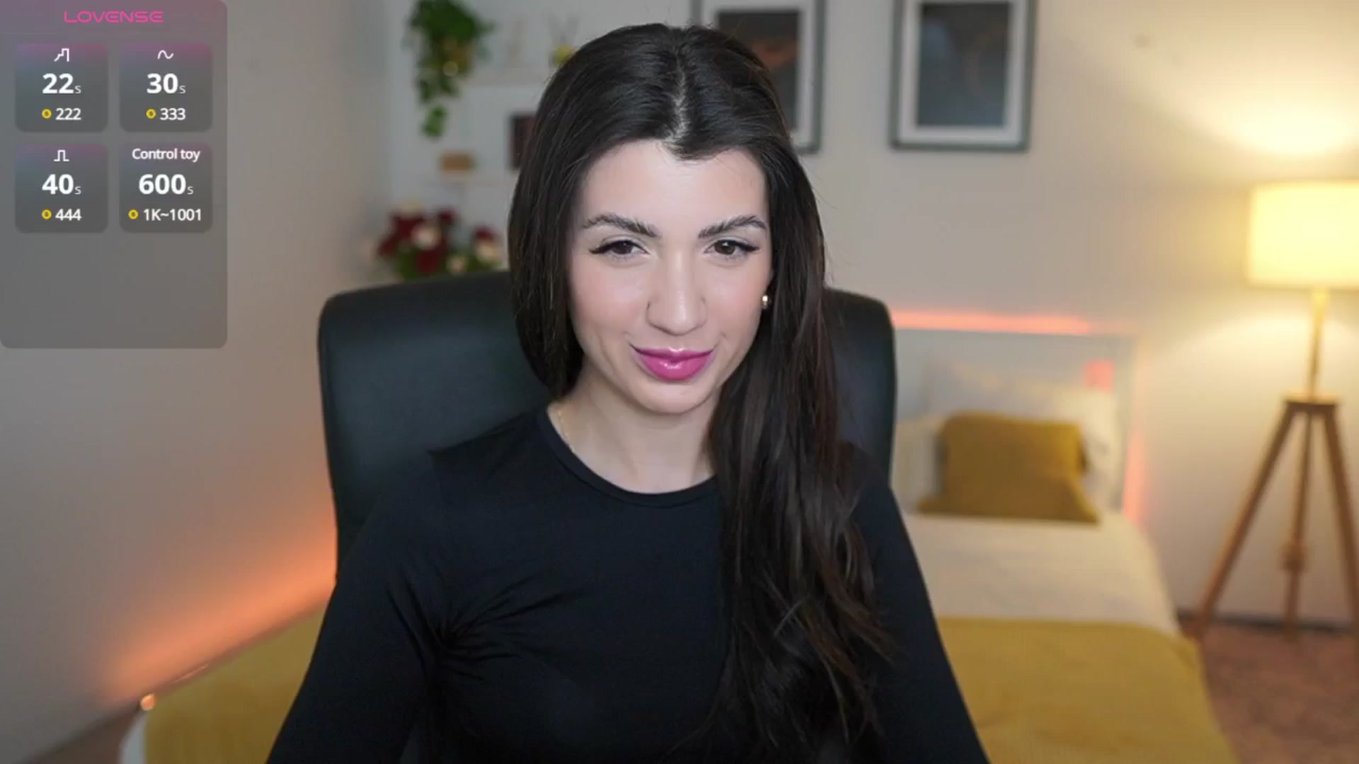 Gallery image thumbnail from Julia_Roca's myfreecams stream on, 04/12/2025, 18:43 image 12 of 20
