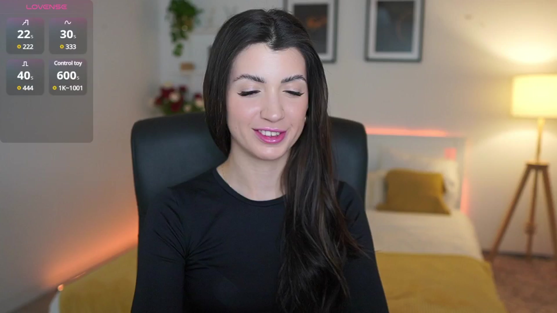 Gallery image thumbnail from Julia_Roca's myfreecams stream on, 04/12/2025, 18:43 image 11 of 20