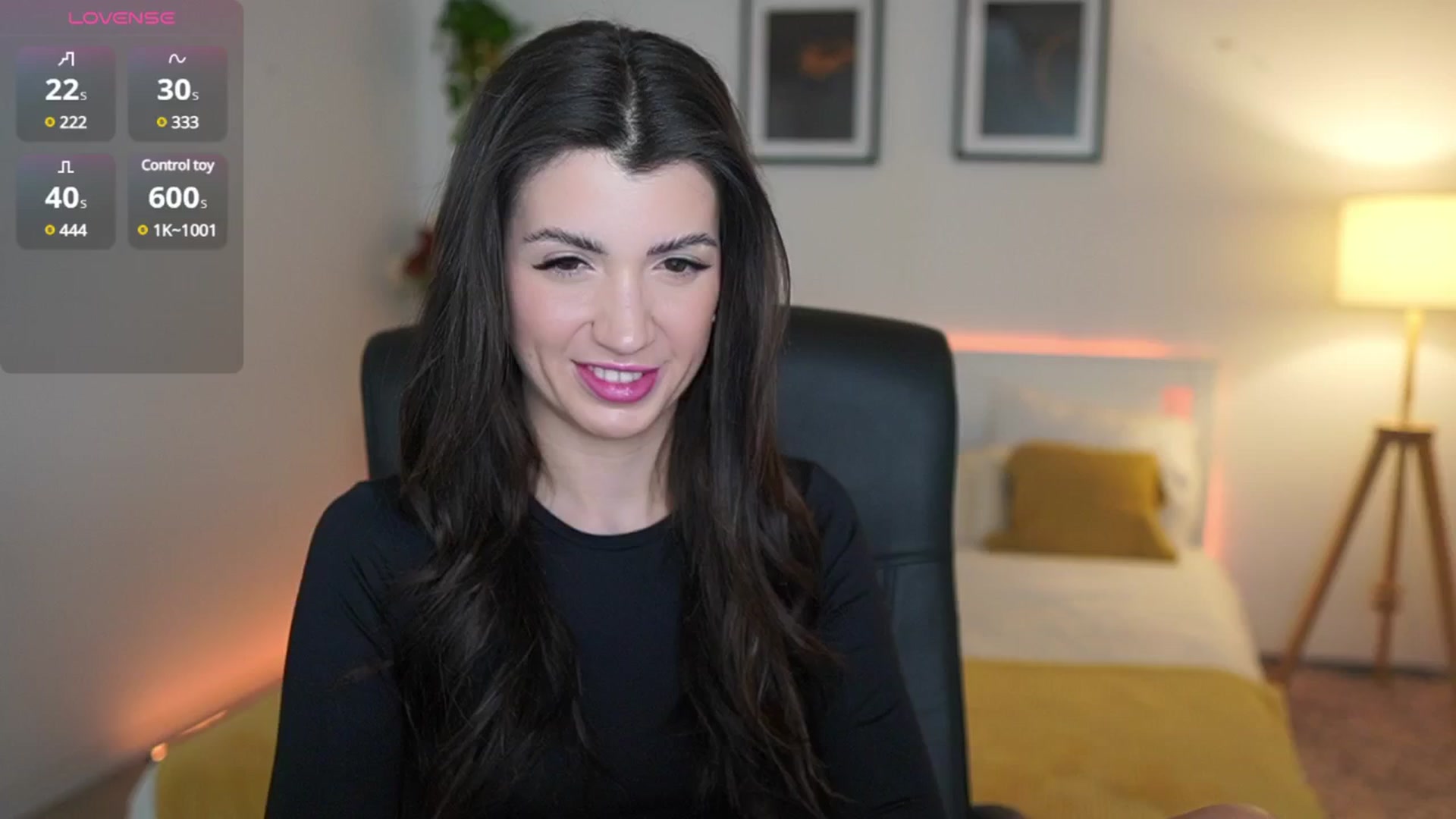 Gallery image thumbnail from Julia_Roca's myfreecams stream on, 04/12/2025, 18:43 image 1 of 20