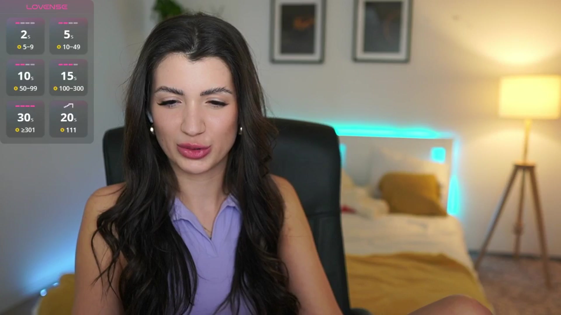 Gallery image thumbnail from Julia_Roca's myfreecams stream on, 04/13/2025, 23:32 image 11 of 20