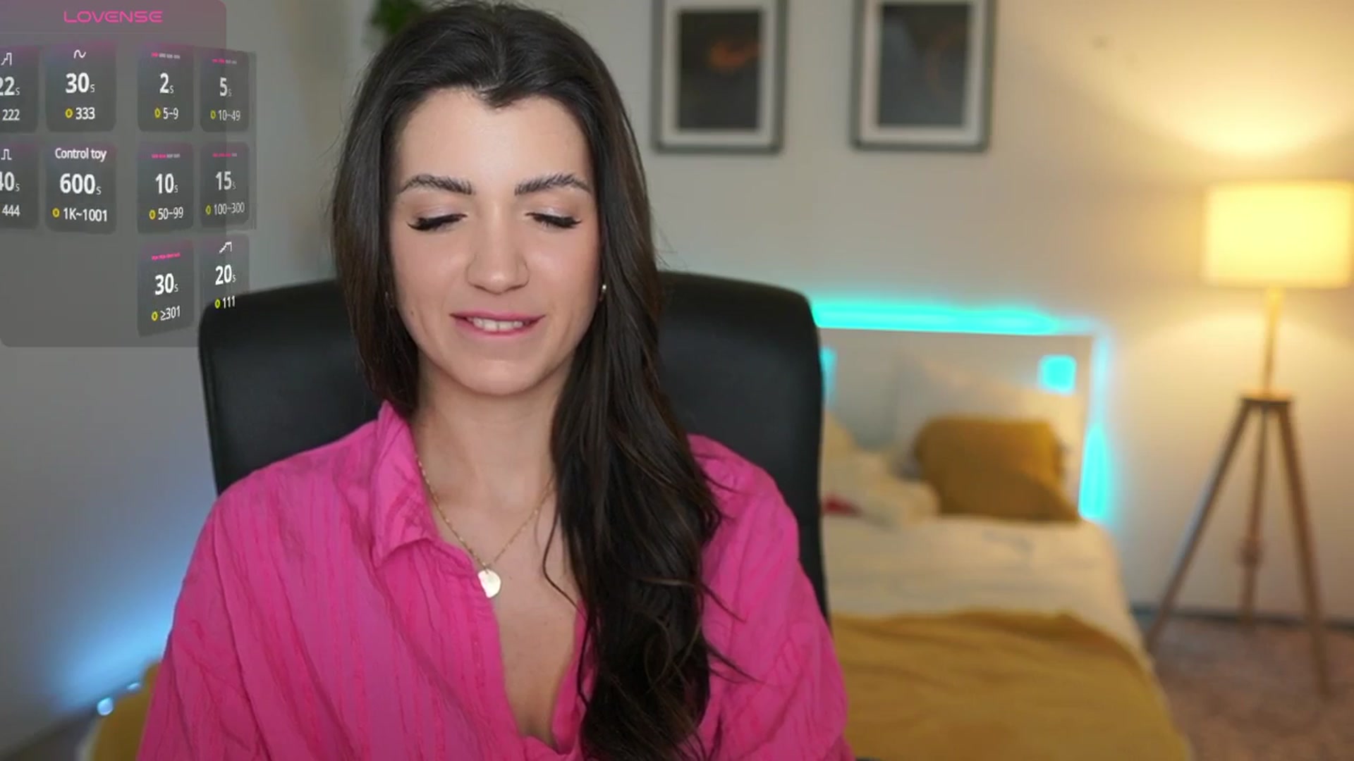 Gallery image thumbnail from Julia_Roca's myfreecams stream on, 04/13/2025, 23:32 image 14 of 20