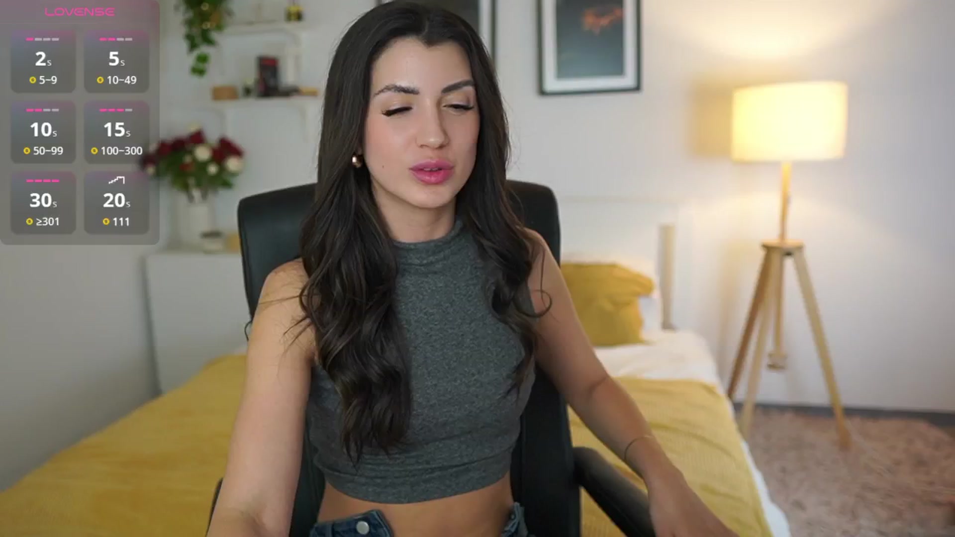 Gallery image thumbnail from Julia_Roca's myfreecams stream on, 04/26/2025, 21:42 image 1 of 20
