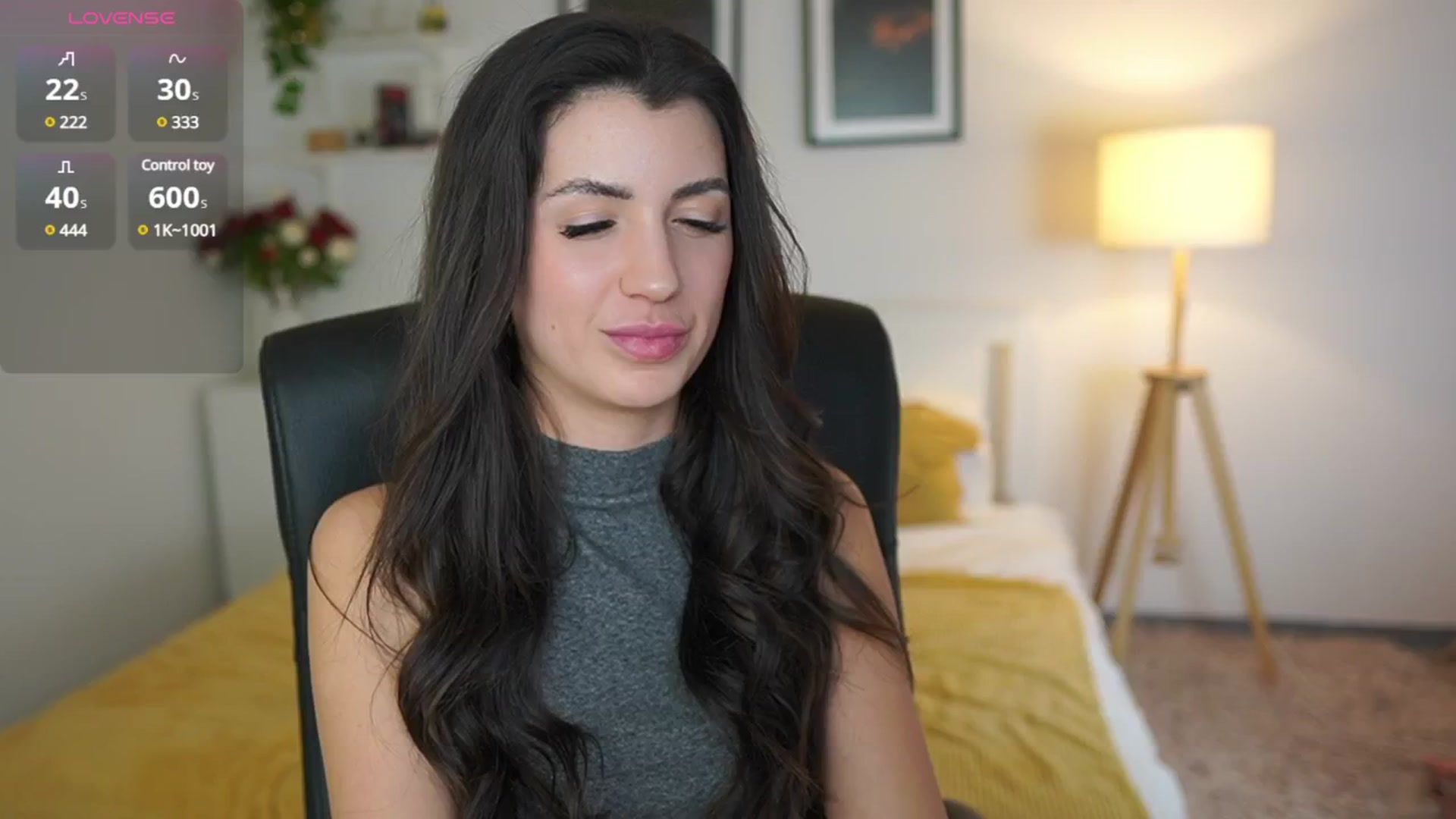 Gallery image thumbnail from Julia_Roca's myfreecams stream on, 04/26/2025, 21:42 image 14 of 20