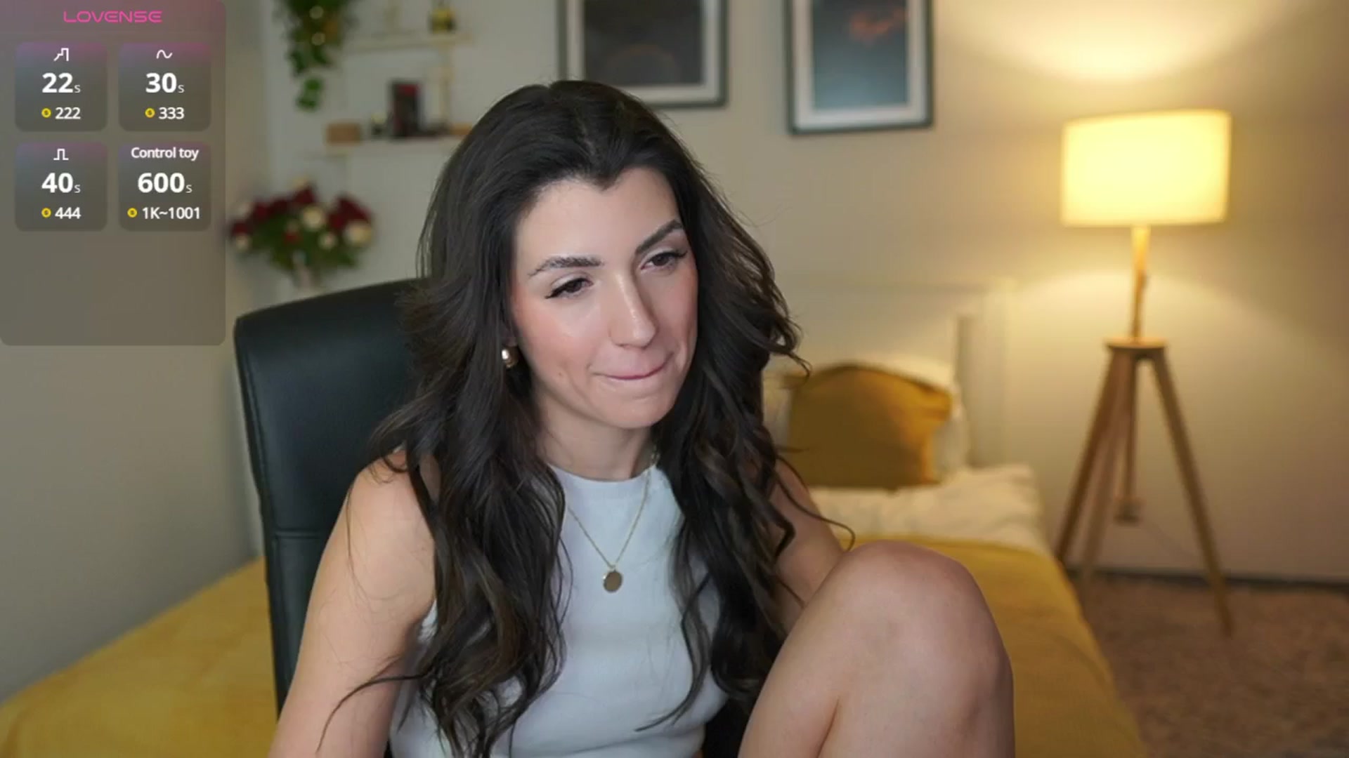 Gallery image thumbnail from Julia_Roca's myfreecams stream on, 04/27/2025, 18:49 image 7 of 20