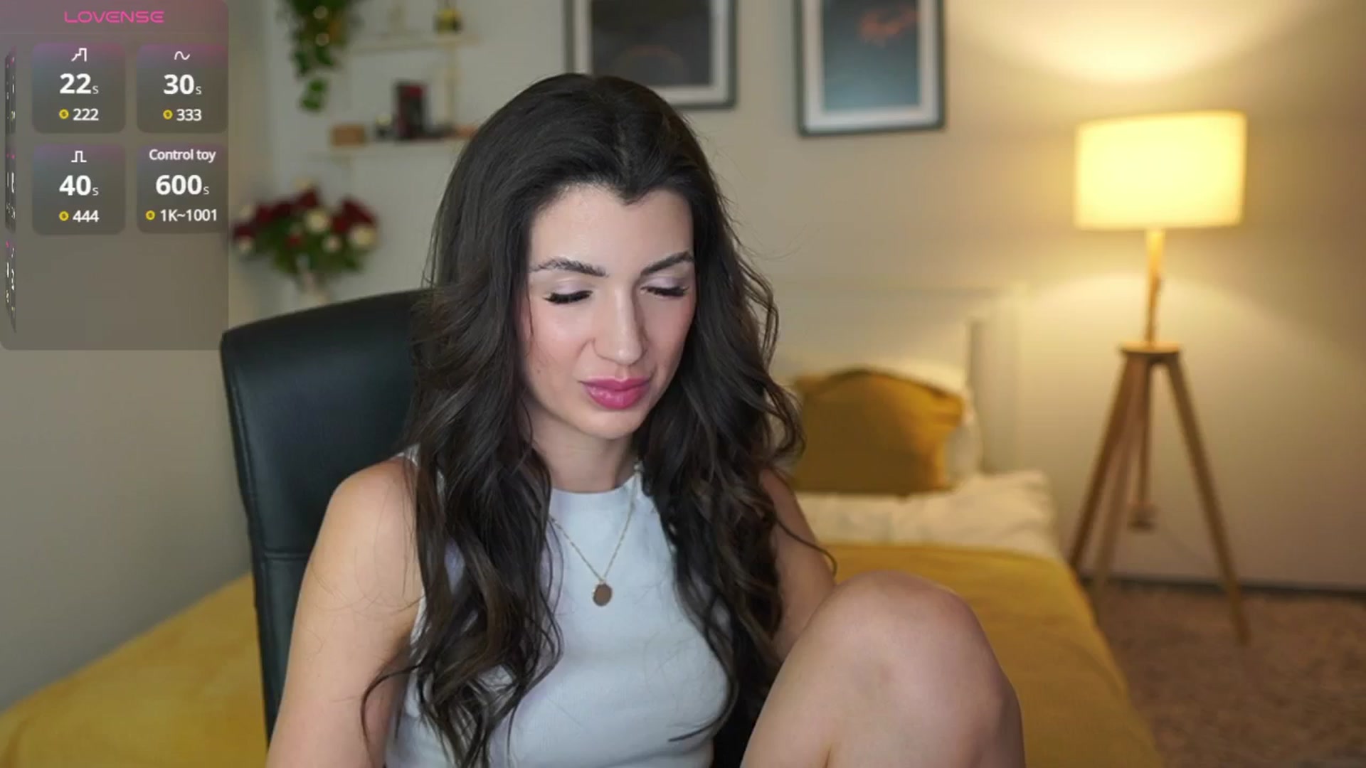 Gallery image thumbnail from Julia_Roca's myfreecams stream on, 04/27/2025, 18:49 image 9 of 20