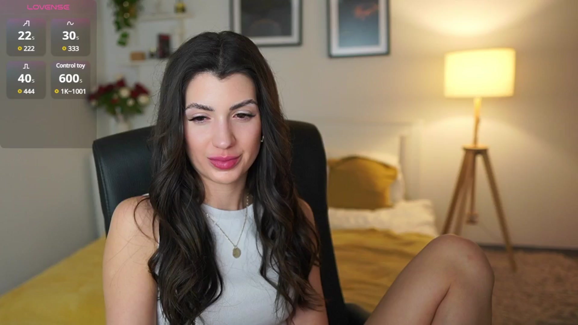 Gallery image thumbnail from Julia_Roca's myfreecams stream on, 04/27/2025, 20:37 image 3 of 20