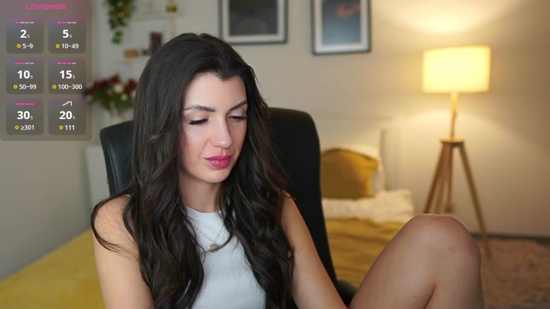 Gallery image thumbnail from Julia_Roca's myfreecams stream on, 04/27/2025, 20:37 image 1 of 20