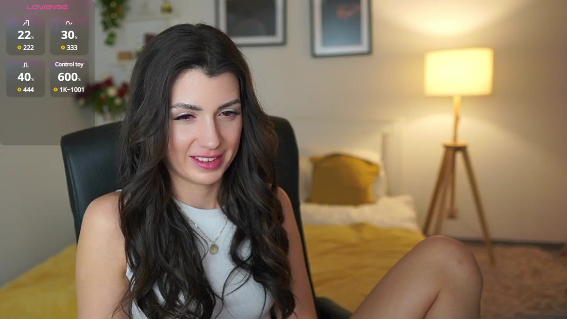 Gallery image thumbnail from Julia_Roca's myfreecams stream on, 04/27/2025, 20:37 image 7 of 20