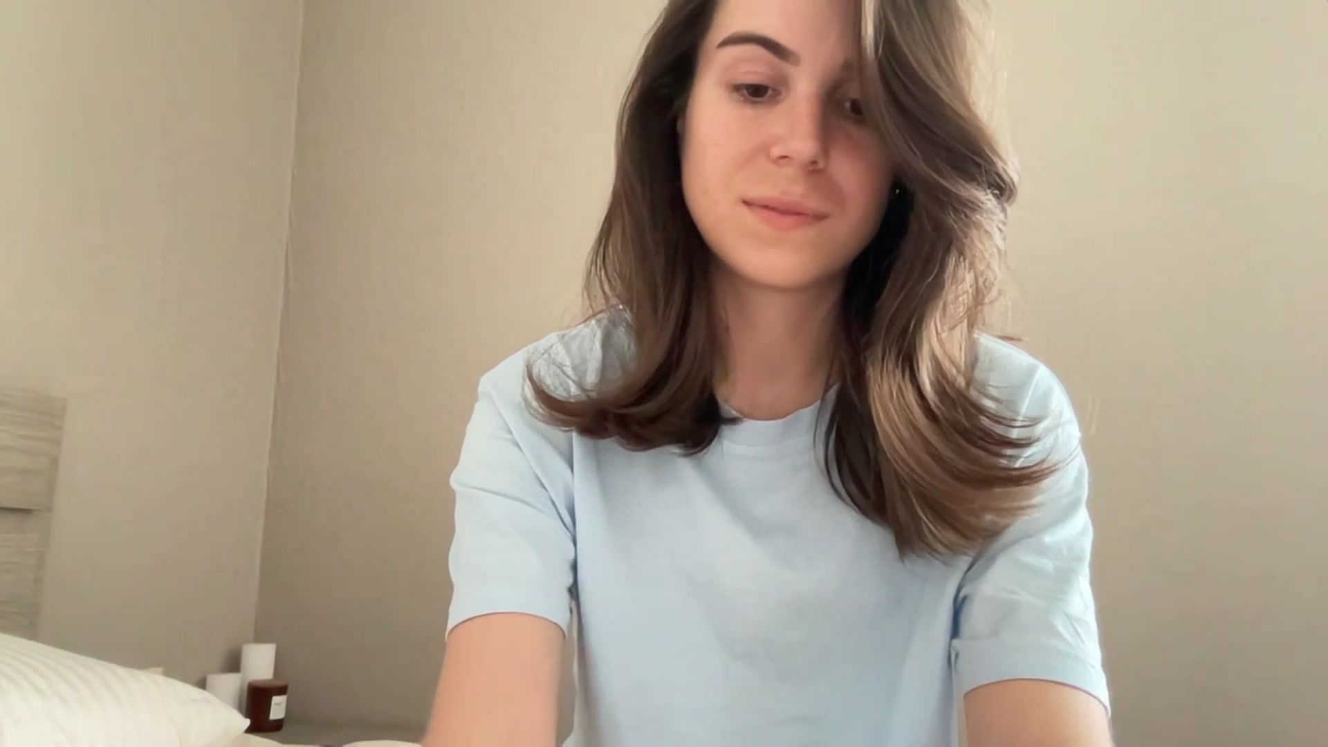 Gallery image thumbnail from Julia_Vegas's myfreecams stream on, 07/06/2023, 10:53 image 16 of 20