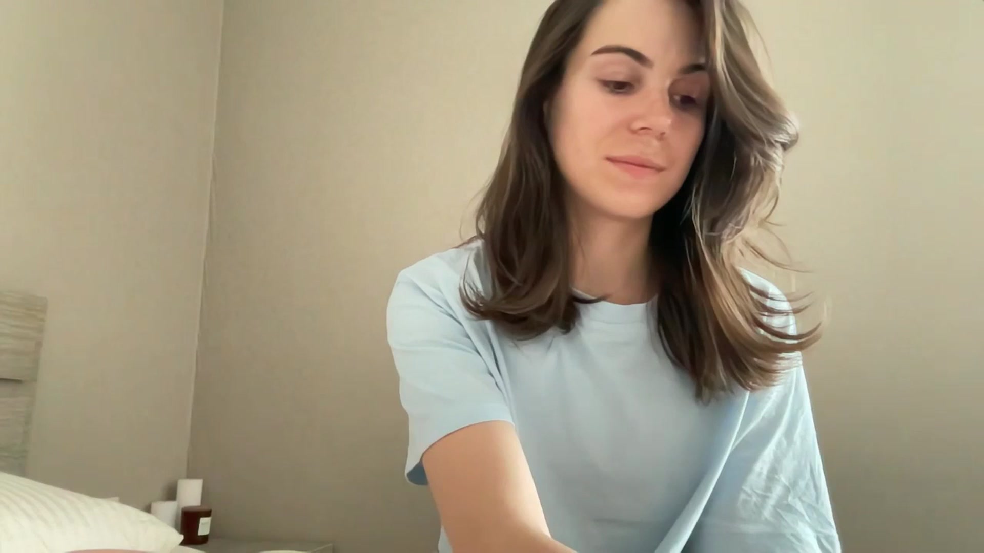 Gallery image thumbnail from Julia_Vegas's myfreecams stream on, 07/06/2023, 10:53 image 1 of 20