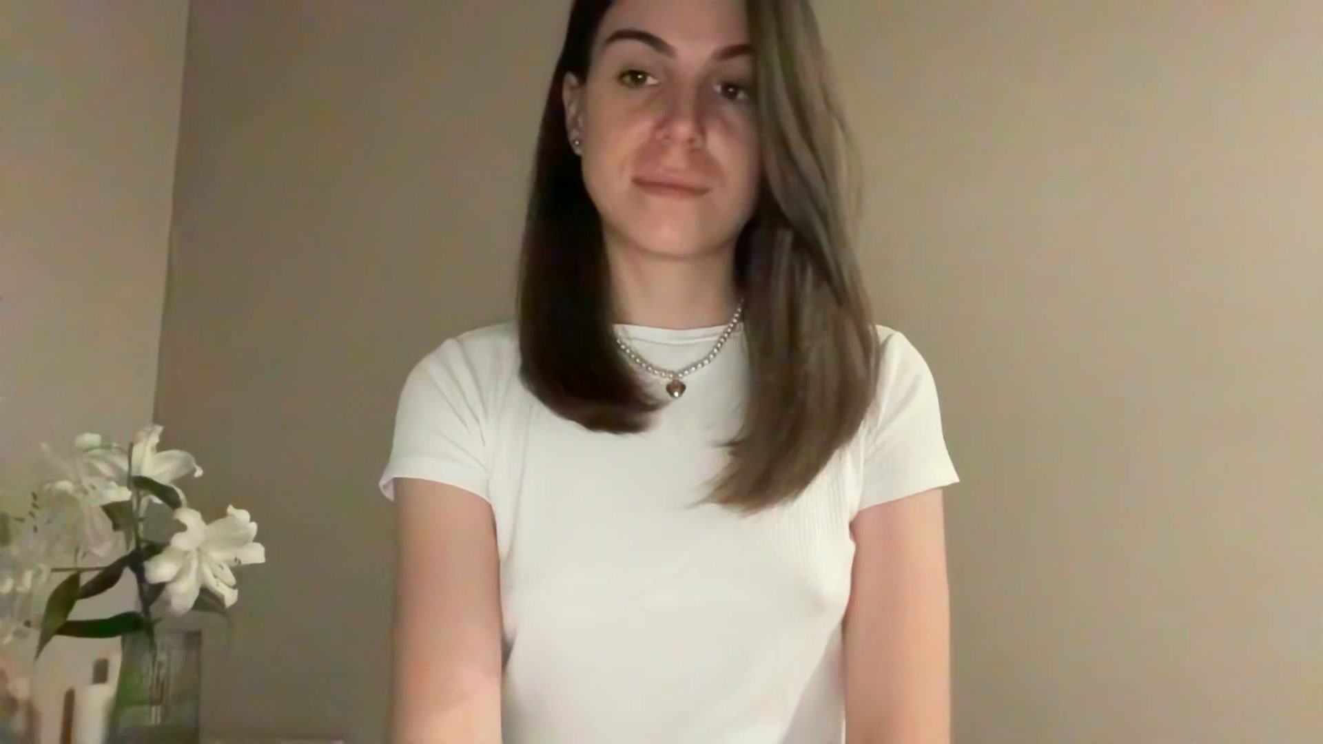 Gallery image thumbnail from Julia_Vegas's myfreecams stream on, 07/09/2023, 18:48 image 12 of 20