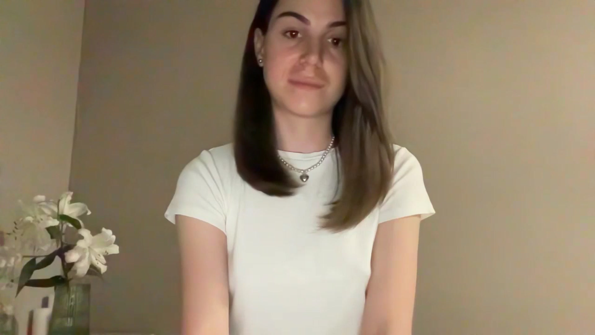 Gallery image thumbnail from Julia_Vegas's myfreecams stream on, 07/09/2023, 18:48 image 14 of 20