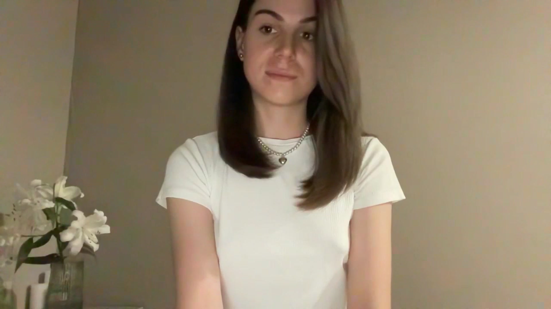 Gallery image thumbnail from Julia_Vegas's myfreecams stream on, 07/09/2023, 18:48 image 17 of 20
