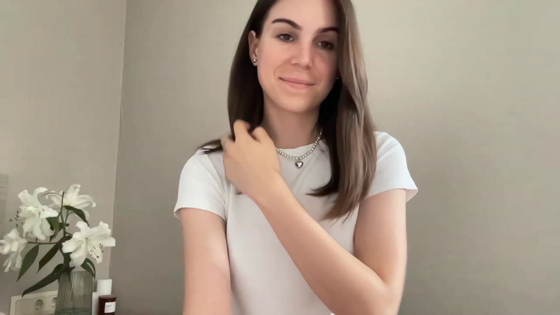 Gallery image thumbnail from Julia_Vegas's myfreecams stream on, 07/10/2023, 12:01 image 20 of 20