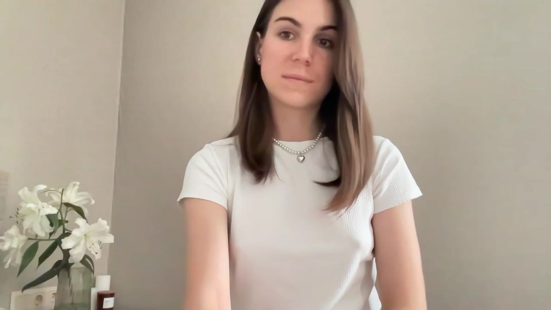 Gallery image thumbnail from Julia_Vegas's myfreecams stream on, 07/10/2023, 12:01 image 3 of 20