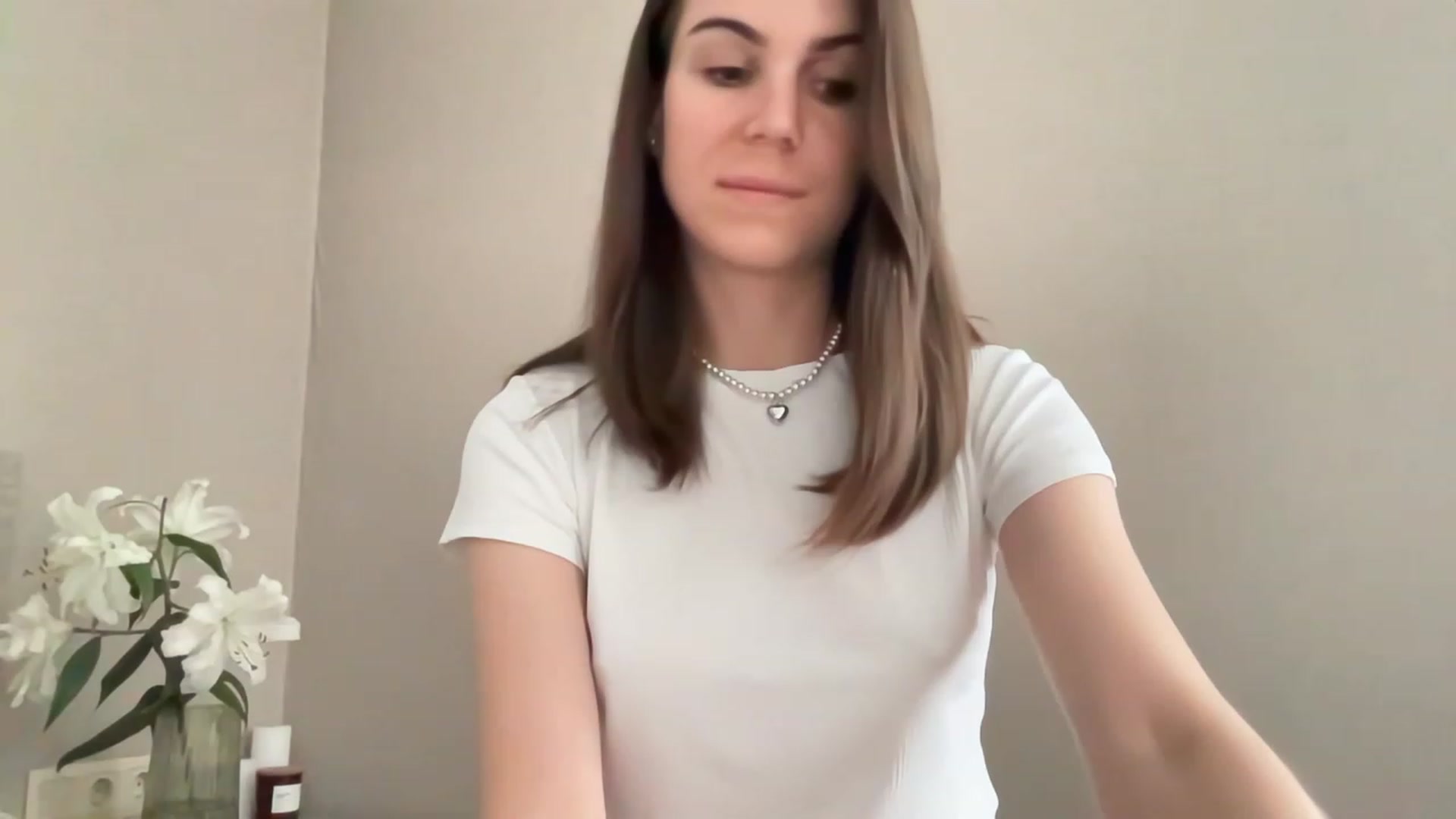 Gallery image thumbnail from Julia_Vegas's myfreecams stream on, 07/10/2023, 12:01 image 19 of 20