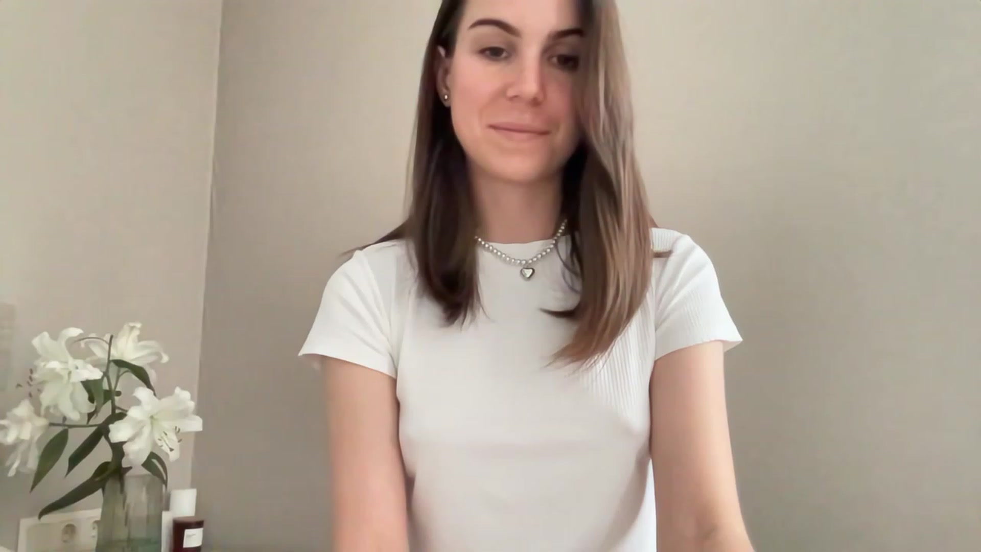 Gallery image thumbnail from Julia_Vegas's myfreecams stream on, 07/10/2023, 12:01 image 10 of 20