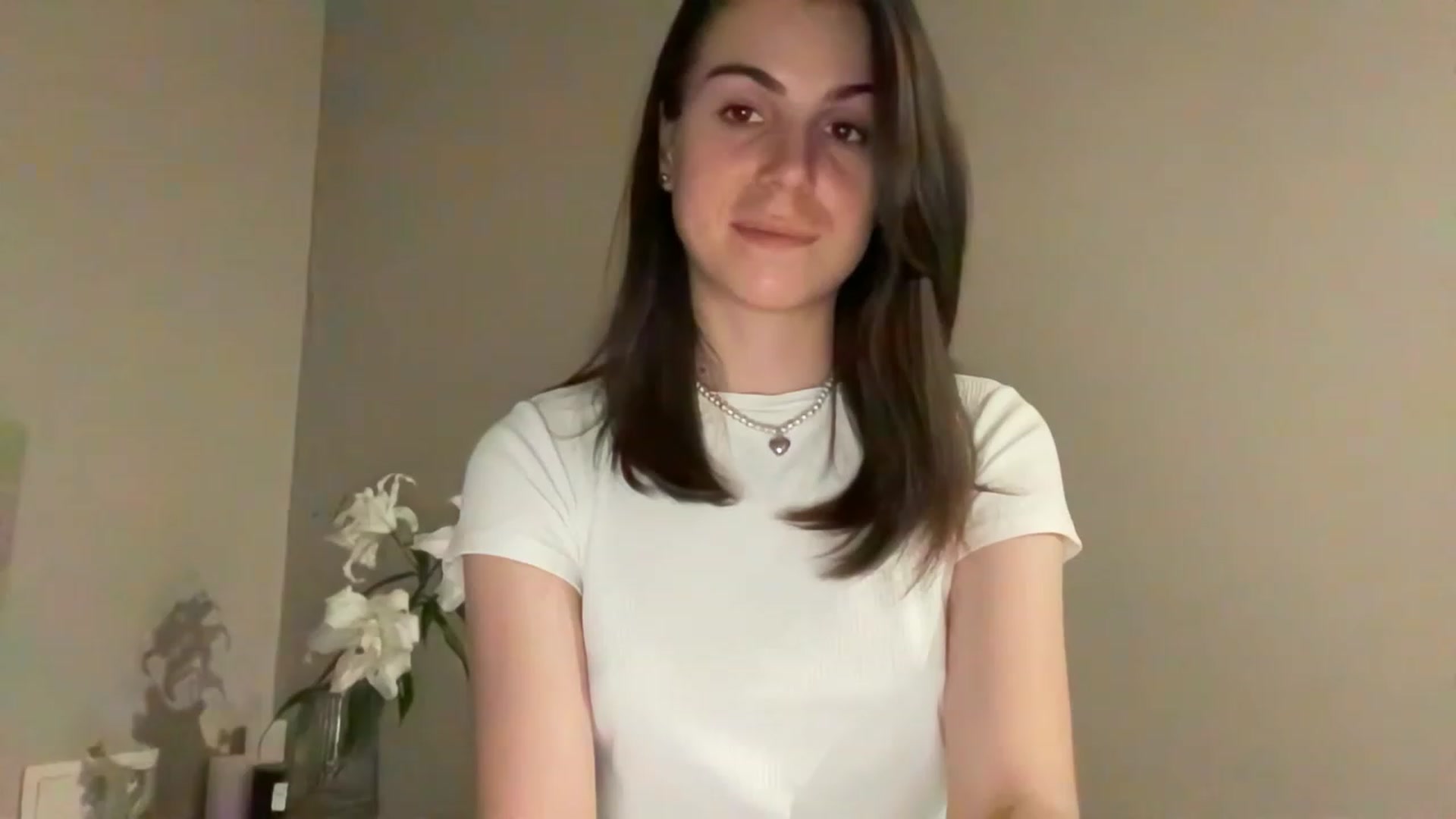 Gallery image thumbnail from Julia_Vegas's myfreecams stream on, 07/10/2023, 18:55 image 3 of 20