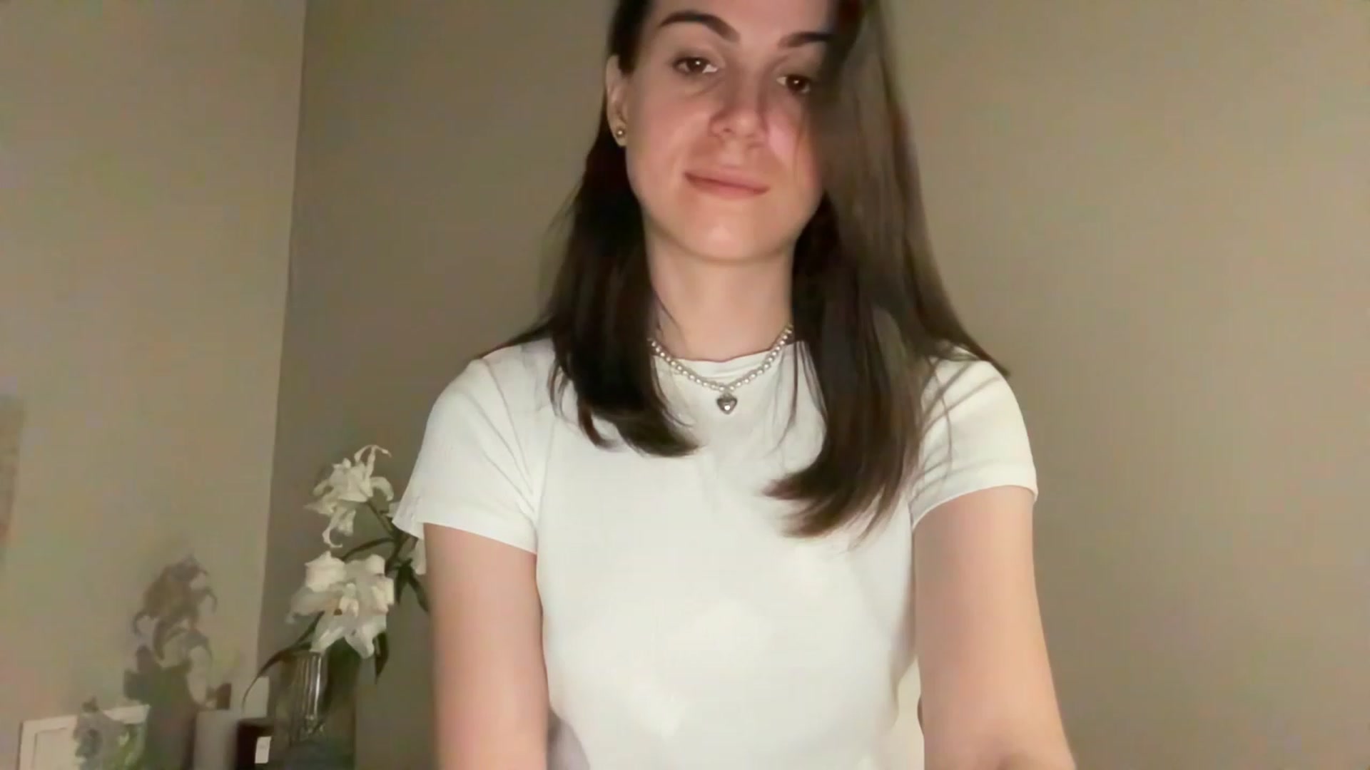 Gallery image thumbnail from Julia_Vegas's myfreecams stream on, 07/10/2023, 18:55 image 18 of 20