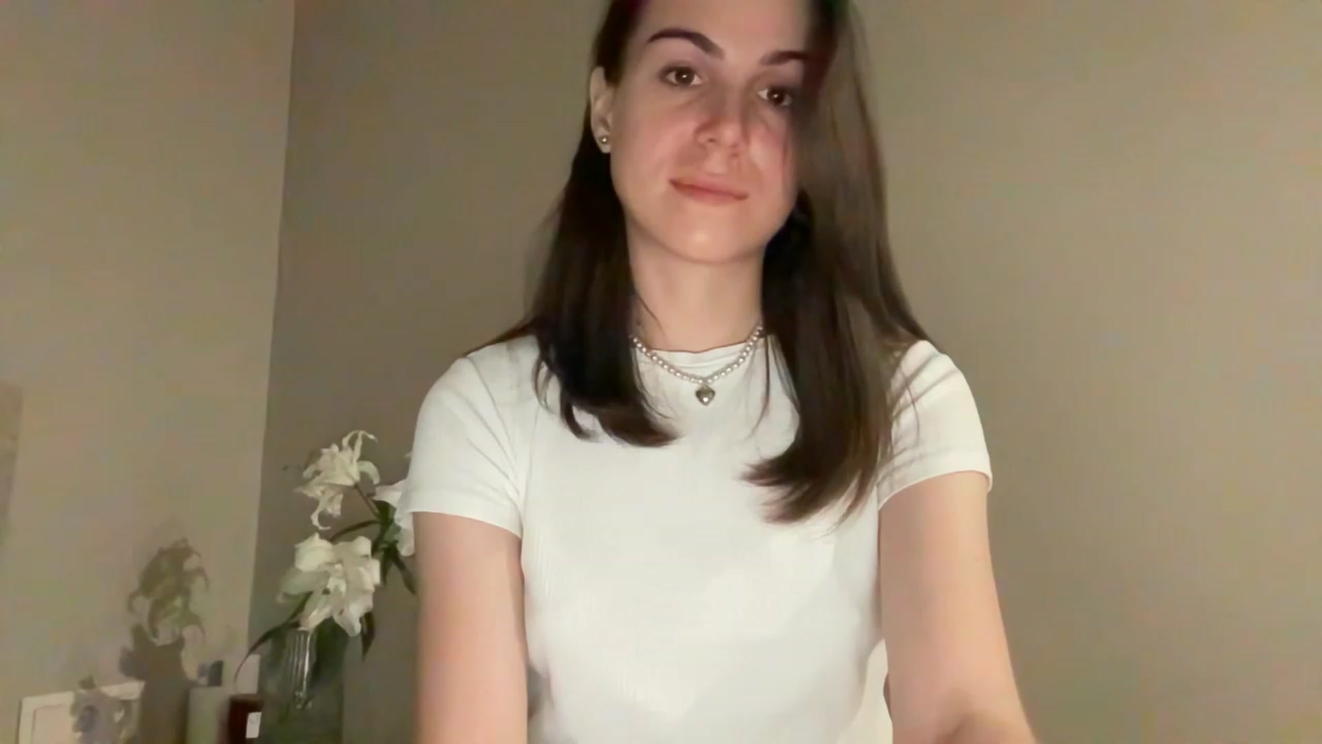 Gallery image thumbnail from Julia_Vegas's myfreecams stream on, 07/10/2023, 18:55 image 17 of 20