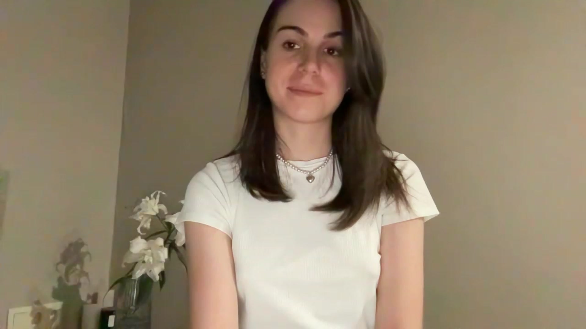 Gallery image thumbnail from Julia_Vegas's myfreecams stream on, 07/10/2023, 18:55 image 12 of 20