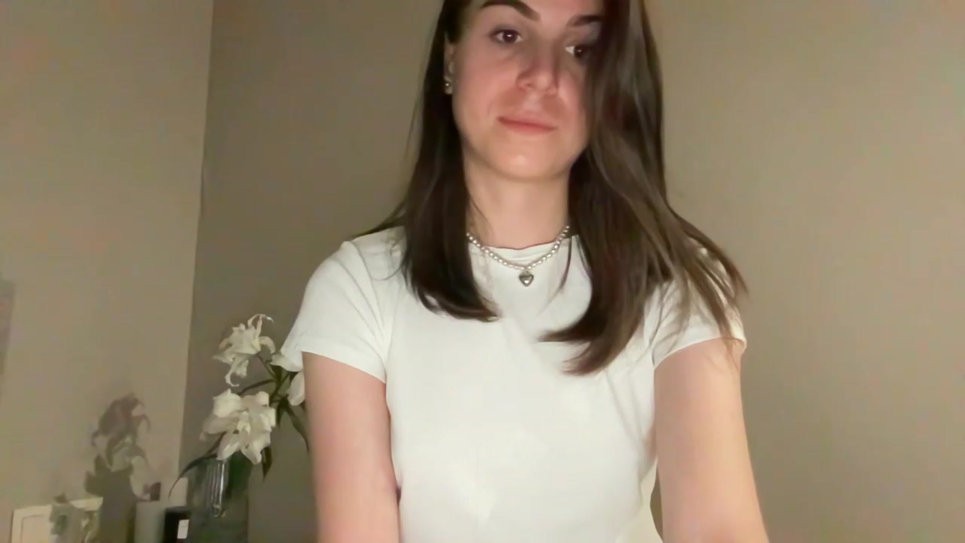 Gallery image thumbnail from Julia_Vegas's myfreecams stream on, 07/10/2023, 18:55 image 10 of 20