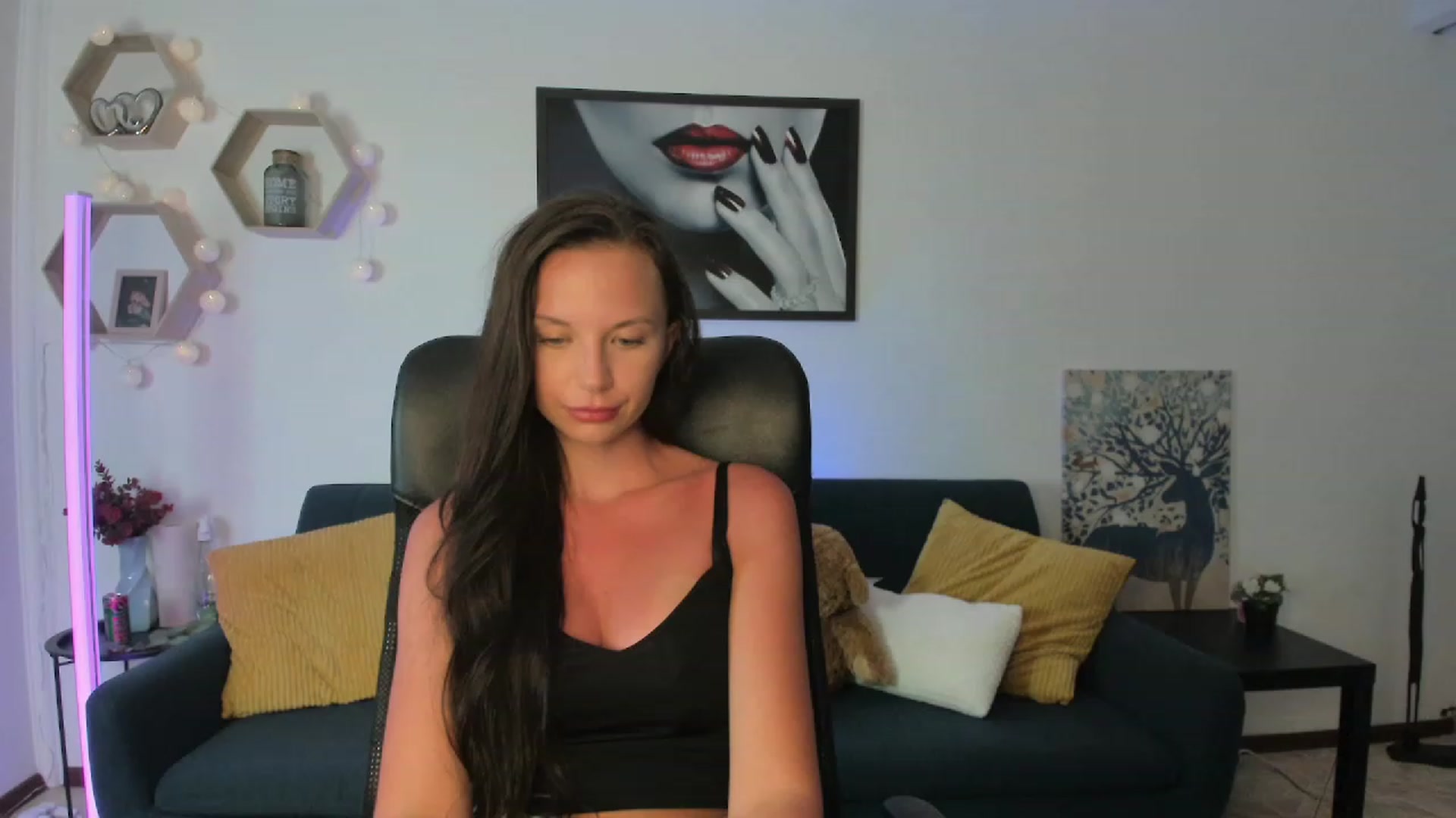 Gallery image thumbnail from Julia_W's myfreecams stream on, 08/24/2023, 20:36 image 19 of 20