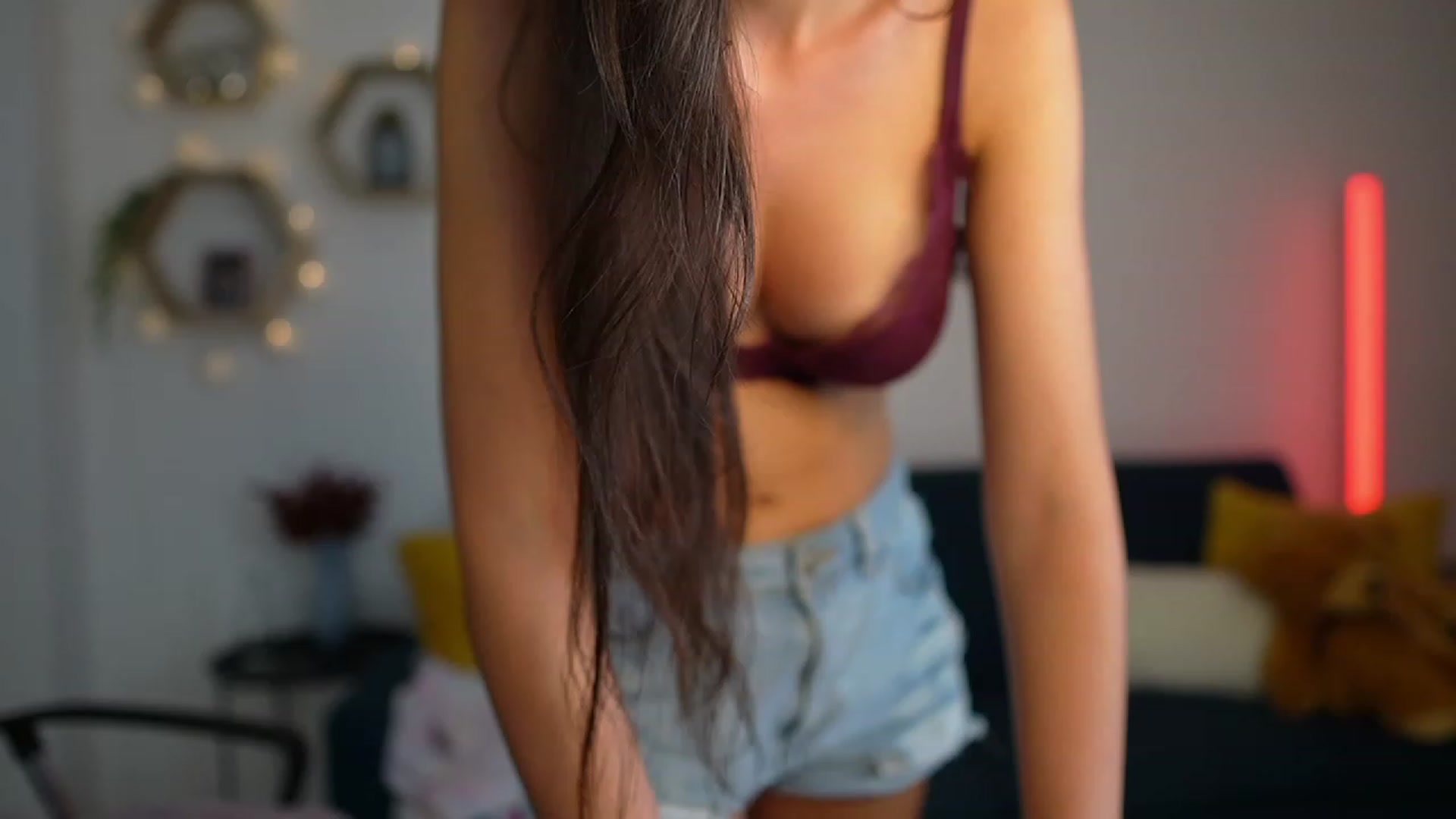 Gallery image thumbnail from Julia_W's myfreecams stream on, 09/12/2023, 23:47 image 18 of 20