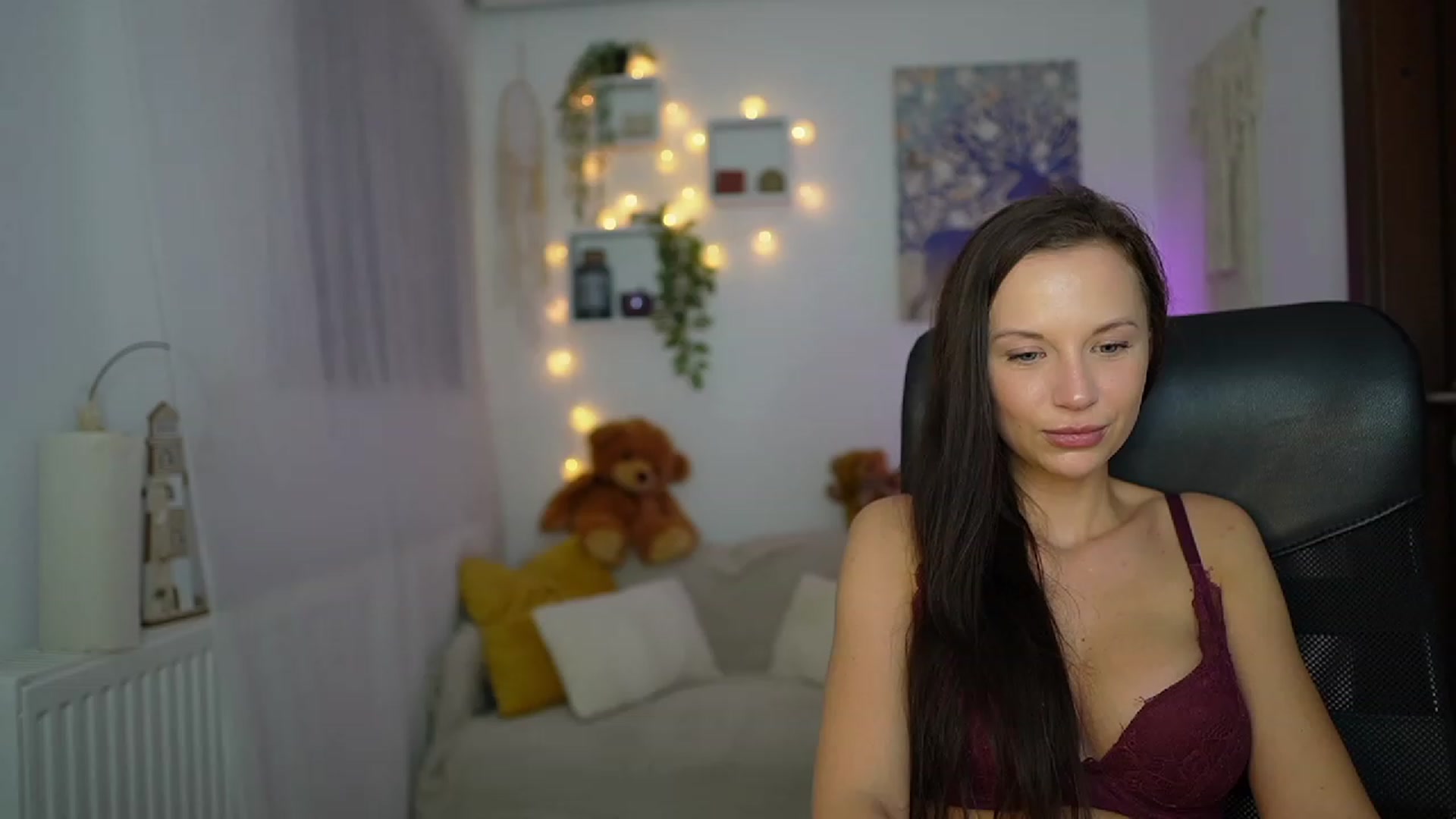 Gallery image thumbnail from Julia_W's myfreecams stream on, 11/06/2023, 22:36 image 15 of 20