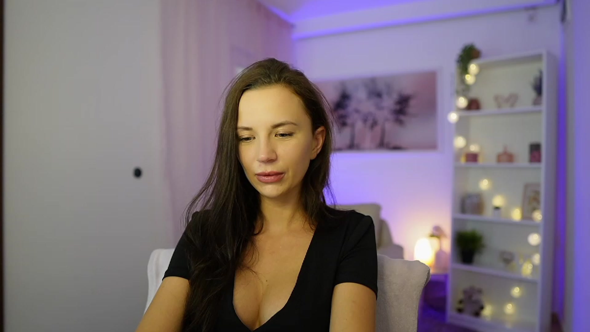 Gallery image thumbnail from Julia_W's myfreecams stream on, 11/20/2023, 15:53 image 5 of 20