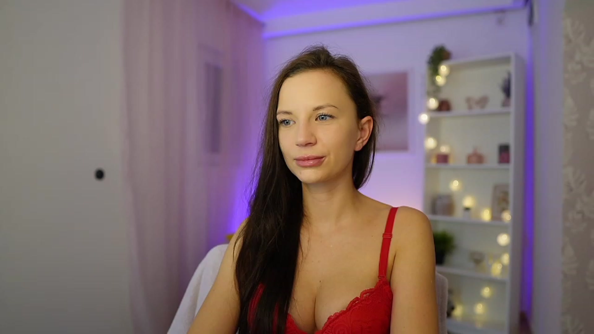 Gallery image thumbnail from Julia_W's myfreecams stream on, 11/29/2023, 16:00 image 2 of 20