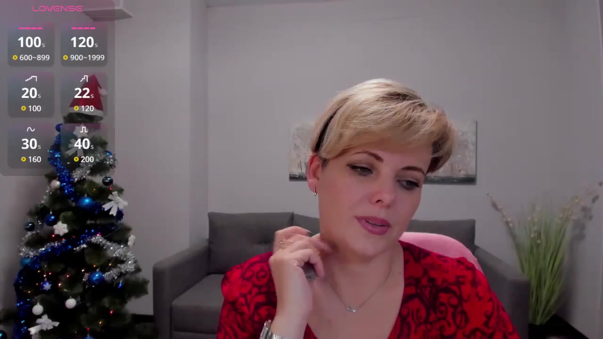 Gallery image thumbnail from Julia_Wilsons's myfreecams stream on, 12/25/2024, 18:40 image 14 of 20