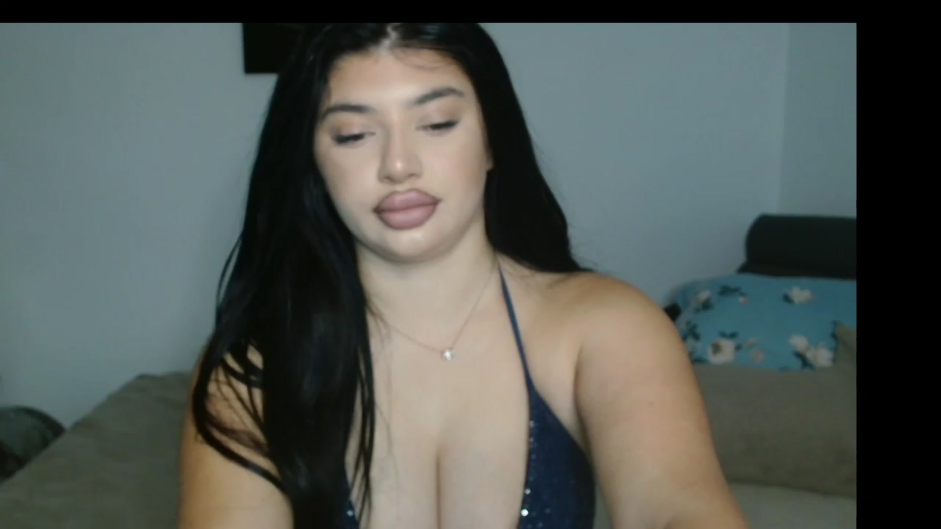 Gallery image thumbnail from Julia____'s myfreecams stream on, 09/02/2023, 06:04 image 20 of 20