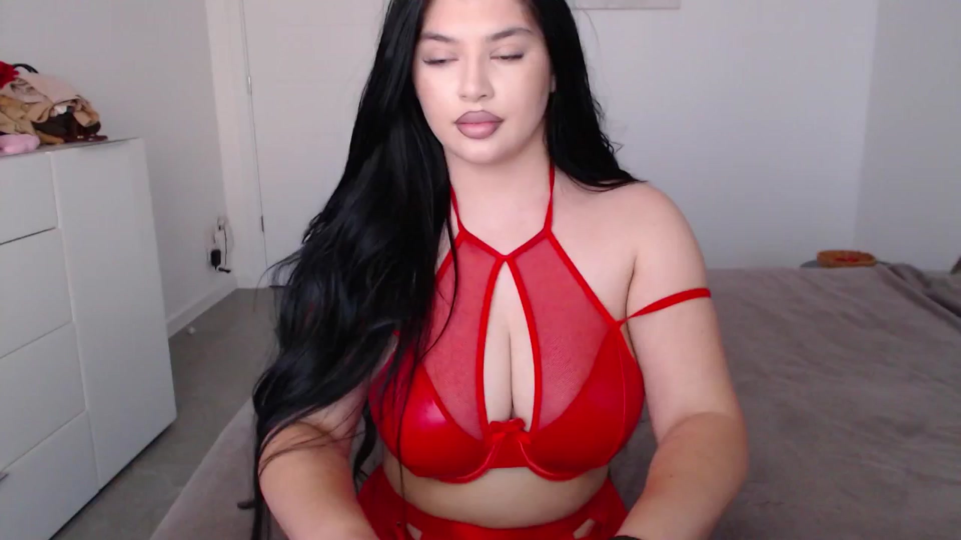 Gallery image thumbnail from Julia____'s myfreecams stream on, 07/01/2024, 17:05 image 20 of 20