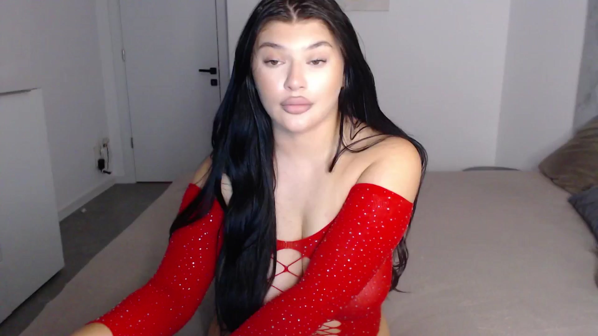 Gallery image thumbnail from Julia____'s myfreecams stream on, 09/10/2024, 20:20 image 20 of 20