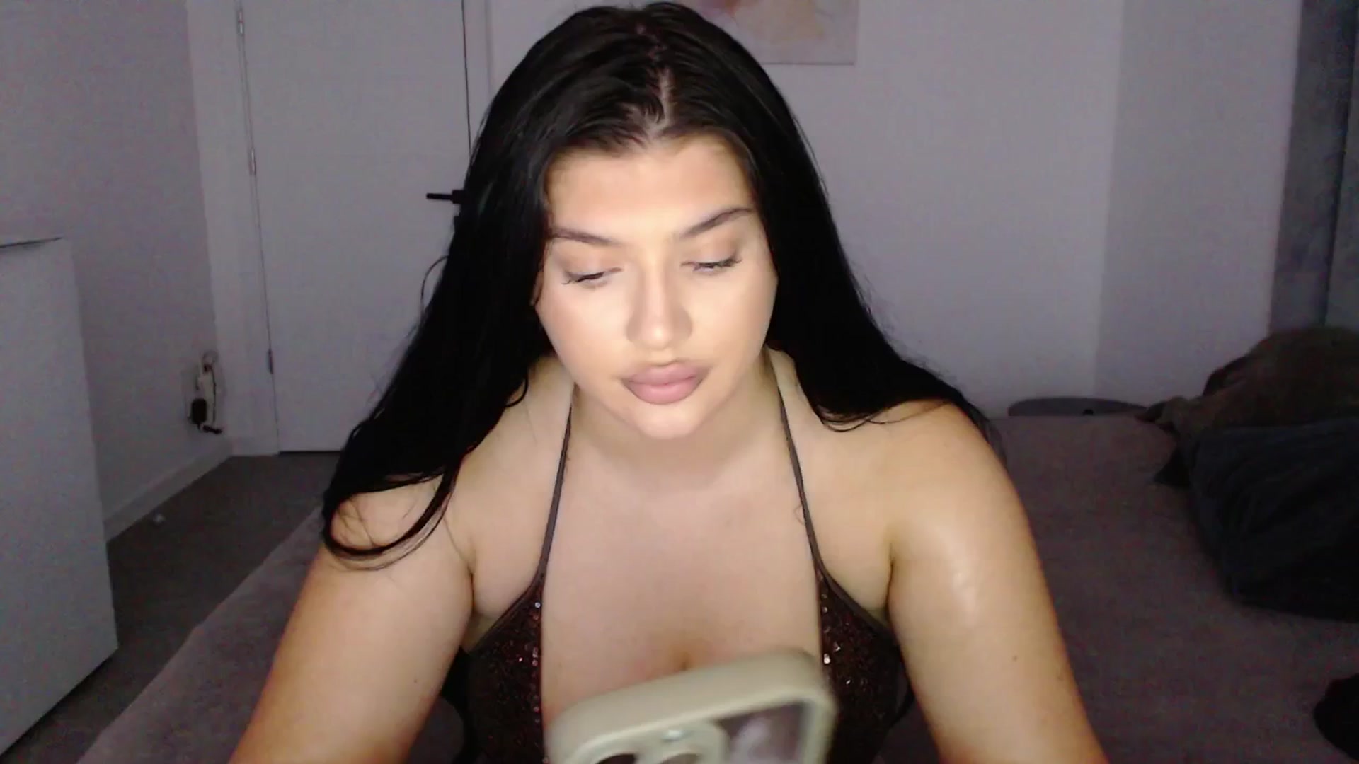 Gallery image thumbnail from Julia____'s myfreecams stream on, 09/13/2024, 15:46 image 13 of 20