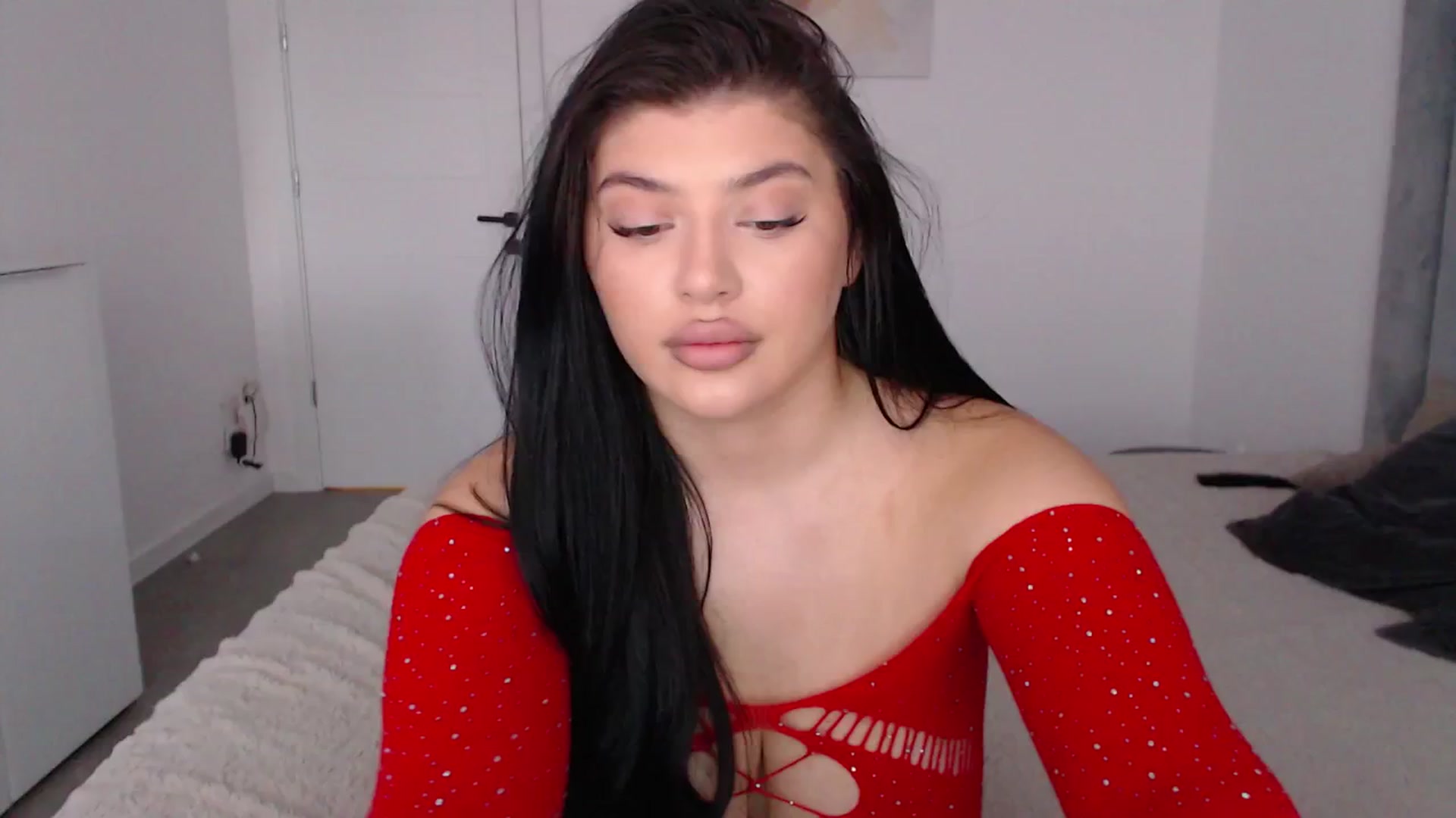 Gallery image thumbnail from Julia____'s myfreecams stream on, 10/11/2024, 14:46 image 20 of 20