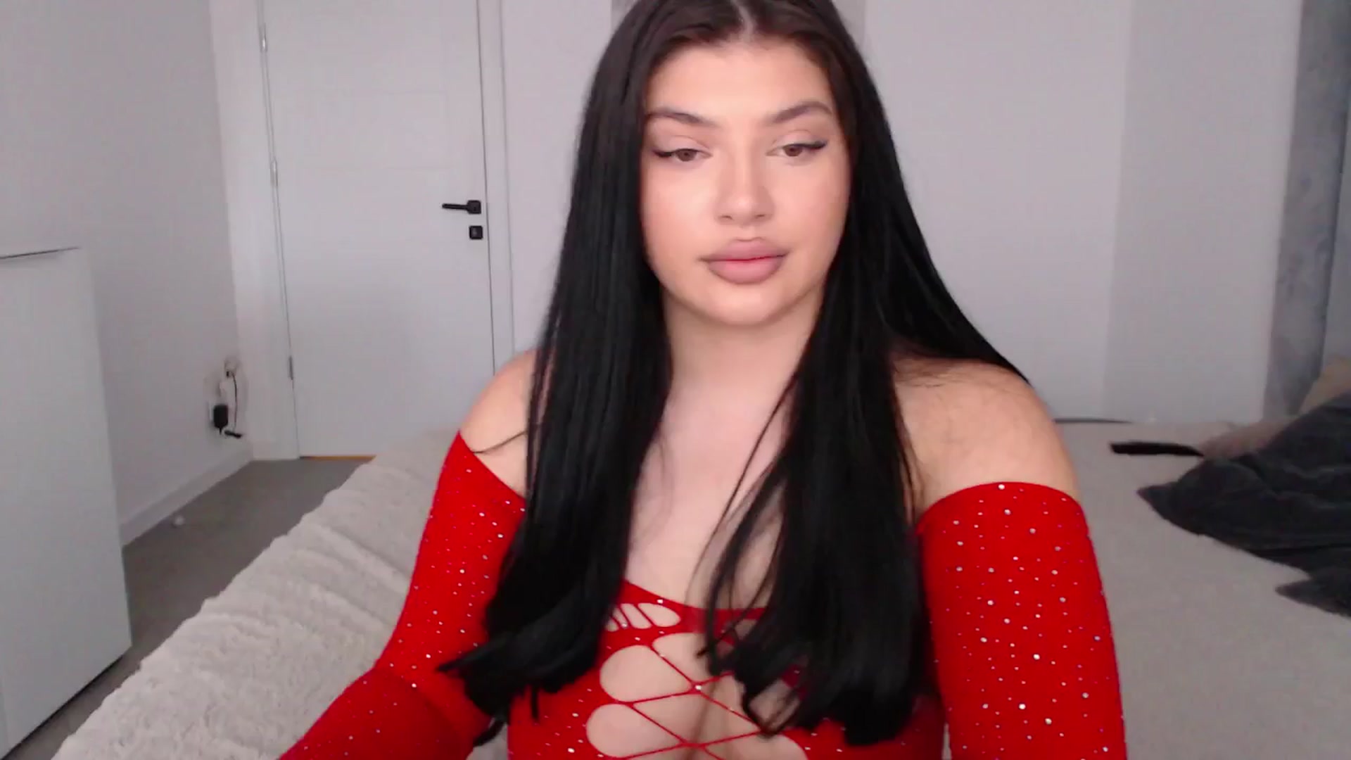 Gallery image thumbnail from Julia____'s myfreecams stream on, 10/11/2024, 14:46 image 18 of 20