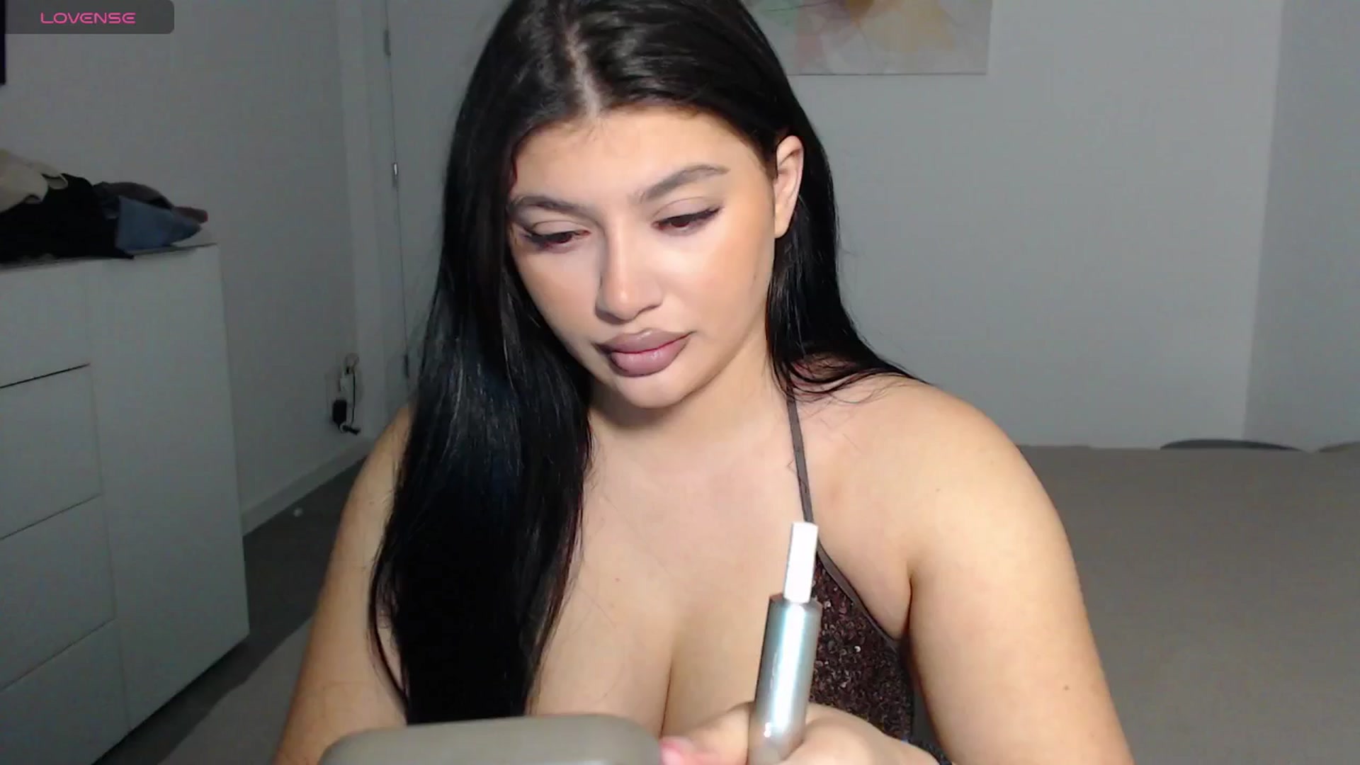 Gallery image thumbnail from Julia____'s myfreecams stream on, 02/08/2025, 21:21 image 1 of 20