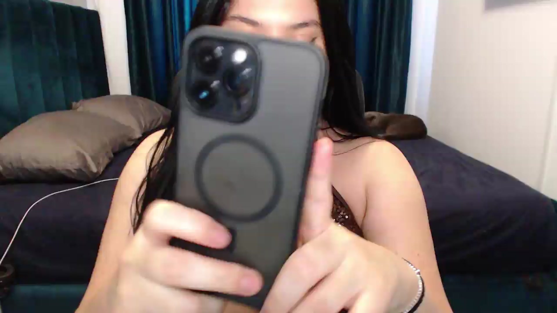 Gallery image thumbnail from Julia____'s myfreecams stream on, 08/07/2026, 05:52 image 2 of 20