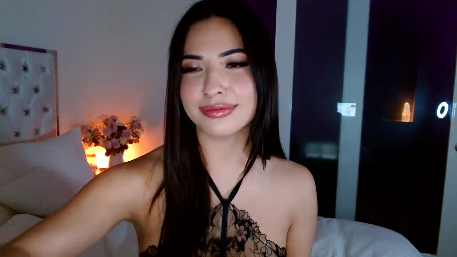 Gallery image thumbnail from Juliana's myfreecams stream on, 12/27/2022, 05:39 image 12 of 20