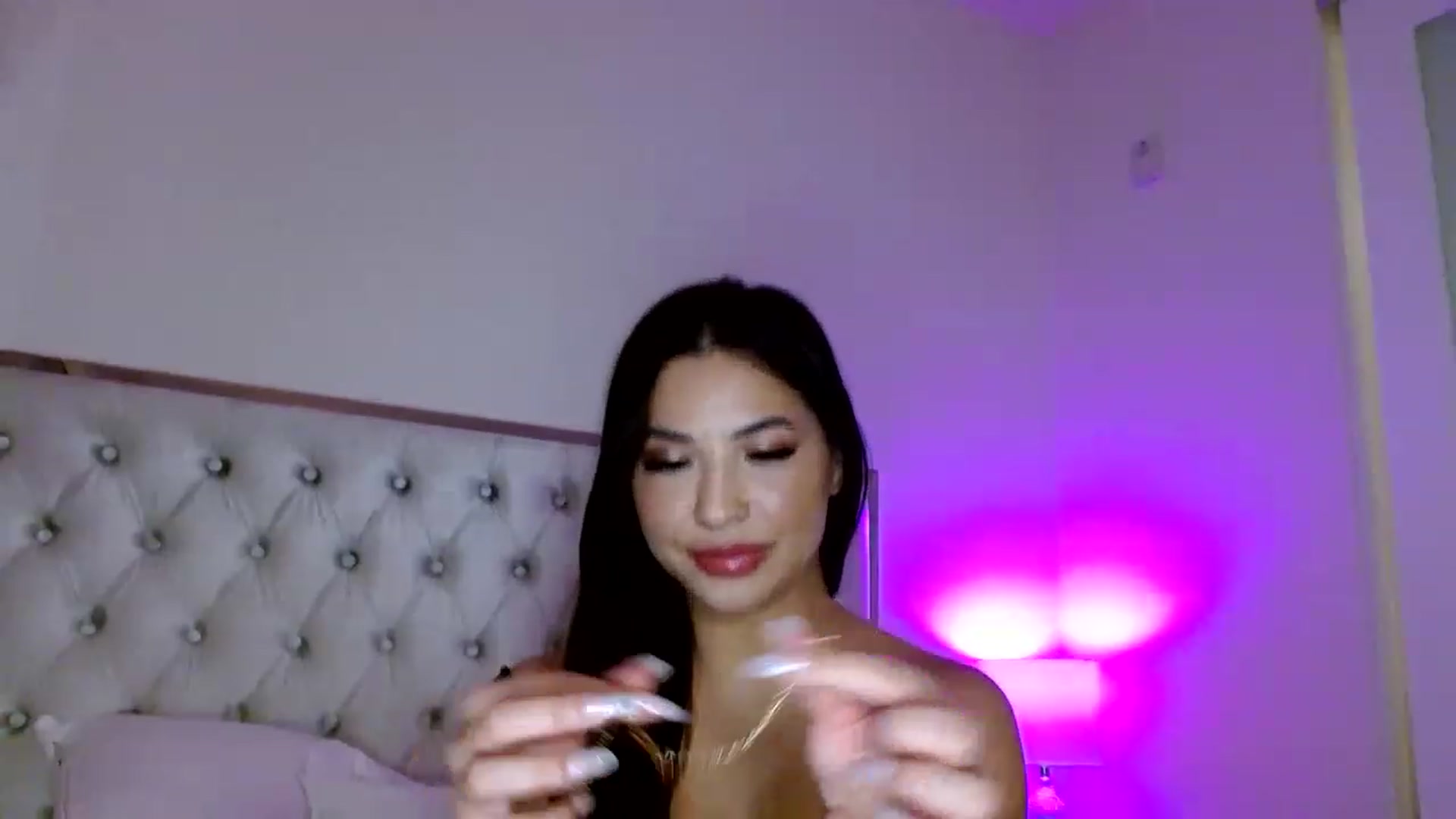 Gallery image thumbnail from Juliana's myfreecams stream on, 01/16/2023, 06:25 image 15 of 20