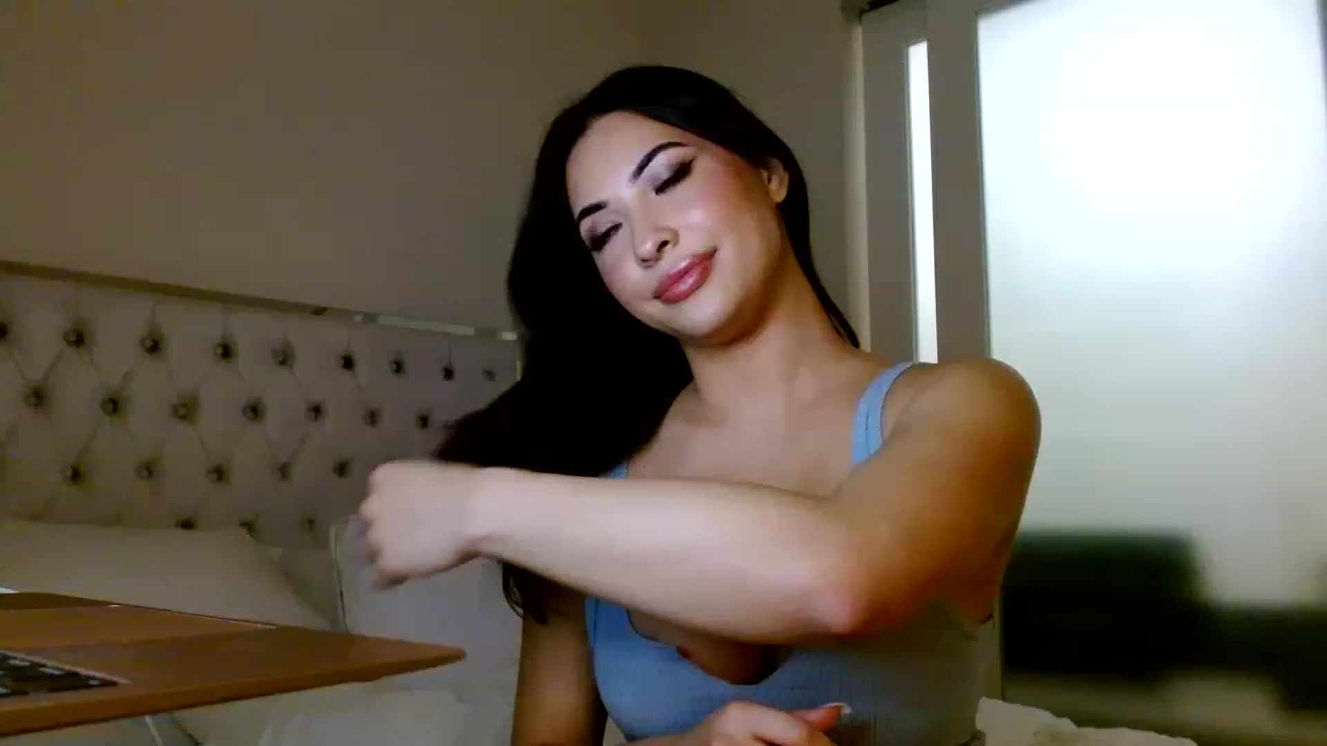 Gallery image thumbnail from Juliana's myfreecams stream on, 01/26/2023, 05:43 image 12 of 20