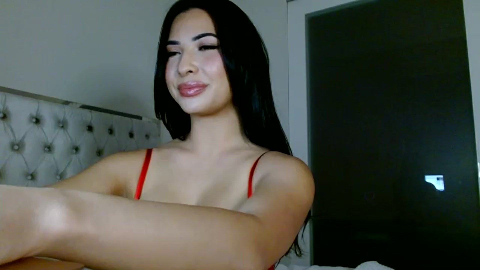 Gallery image thumbnail from Juliana's myfreecams stream on, 06/18/2023, 04:37 image 9 of 20