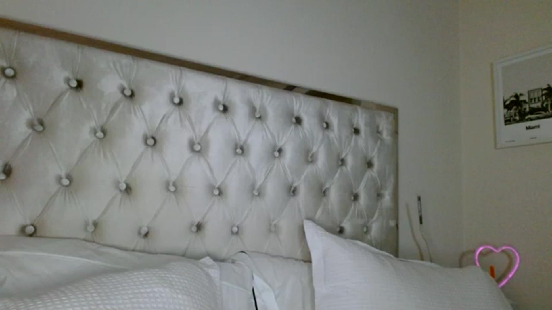 Gallery image thumbnail from Juliana's myfreecams stream on, 06/30/2023, 05:14 image 4 of 20