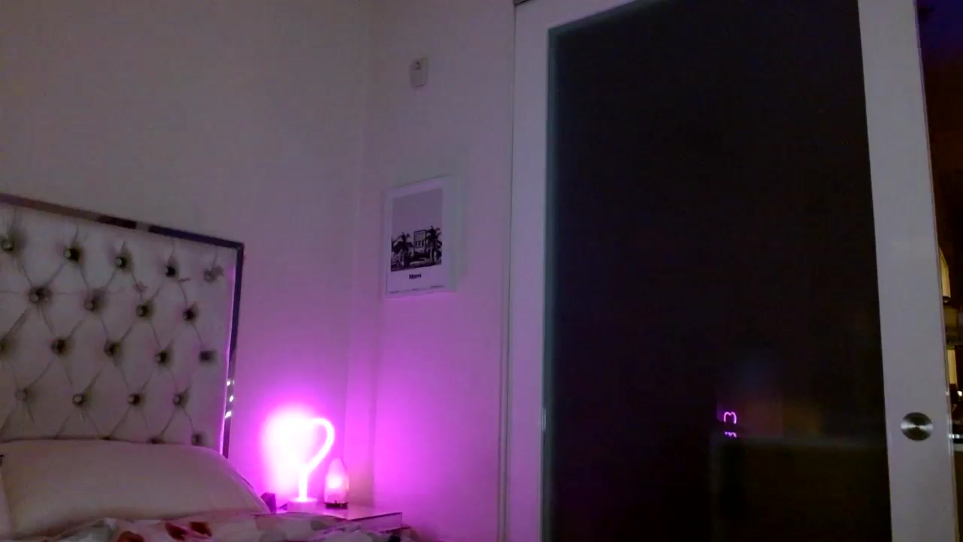Gallery image thumbnail from Juliana's myfreecams stream on, 01/22/2024, 05:24 image 19 of 20