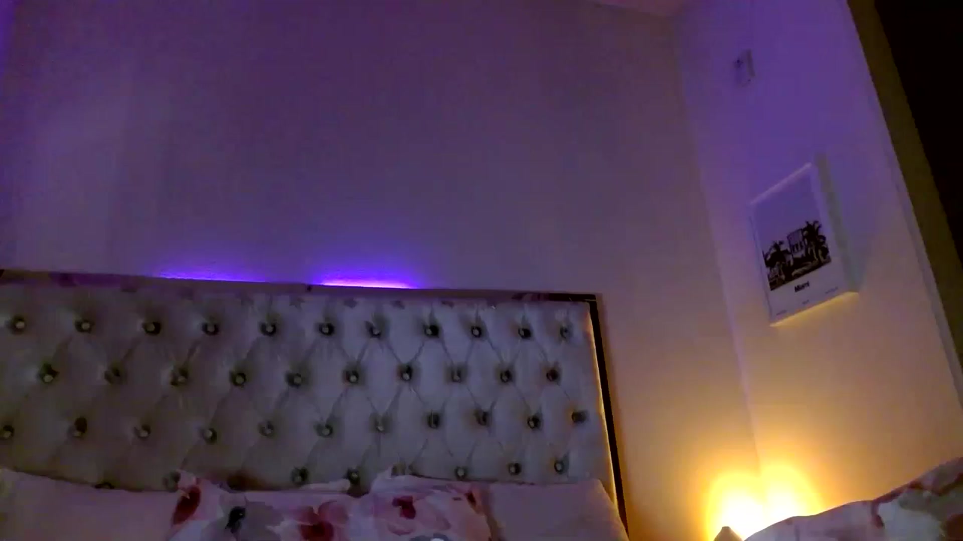 Gallery image thumbnail from Juliana's myfreecams stream on, 03/06/2024, 06:30 image 2 of 20