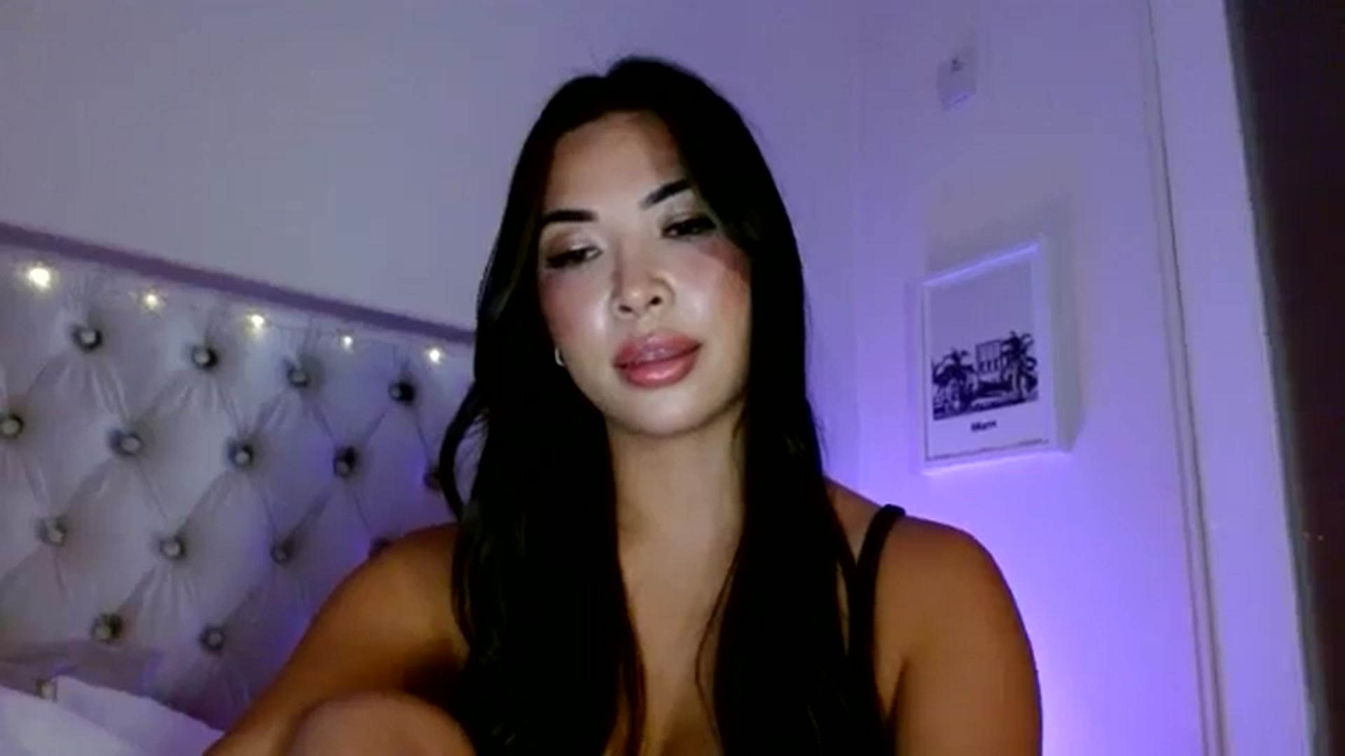 Gallery image thumbnail from Juliana's myfreecams stream on, 08/13/2024, 06:21 image 15 of 20