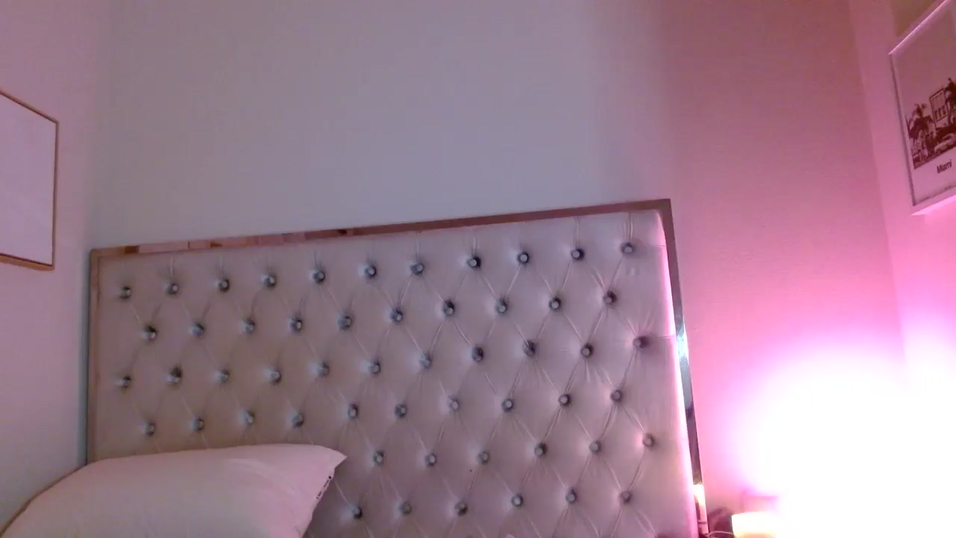 Gallery image thumbnail from Juliana's myfreecams stream on, 01/27/2025, 05:16 image 13 of 20